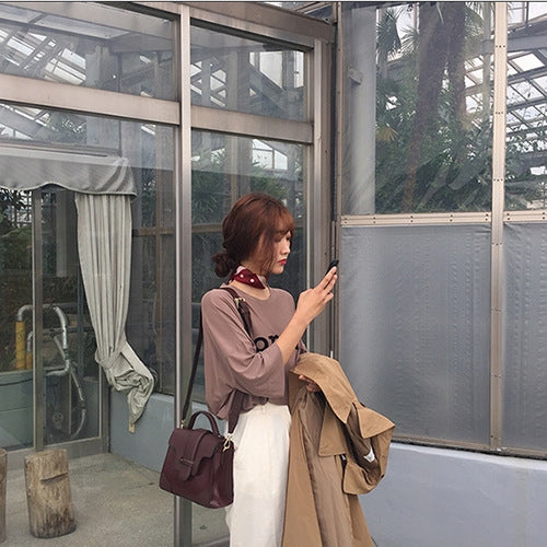 IELGY Handbag wide shoulder strap stitching small square bag