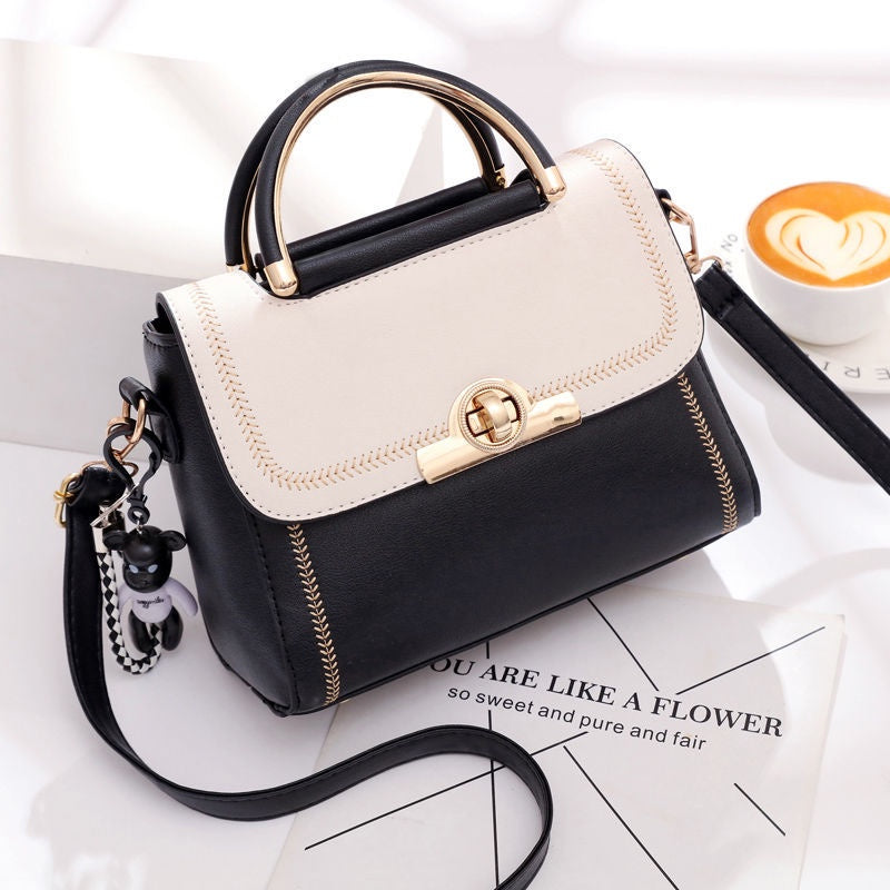IELGY small bag female fashion all-match shoulder bag portable messenger bag small square bag