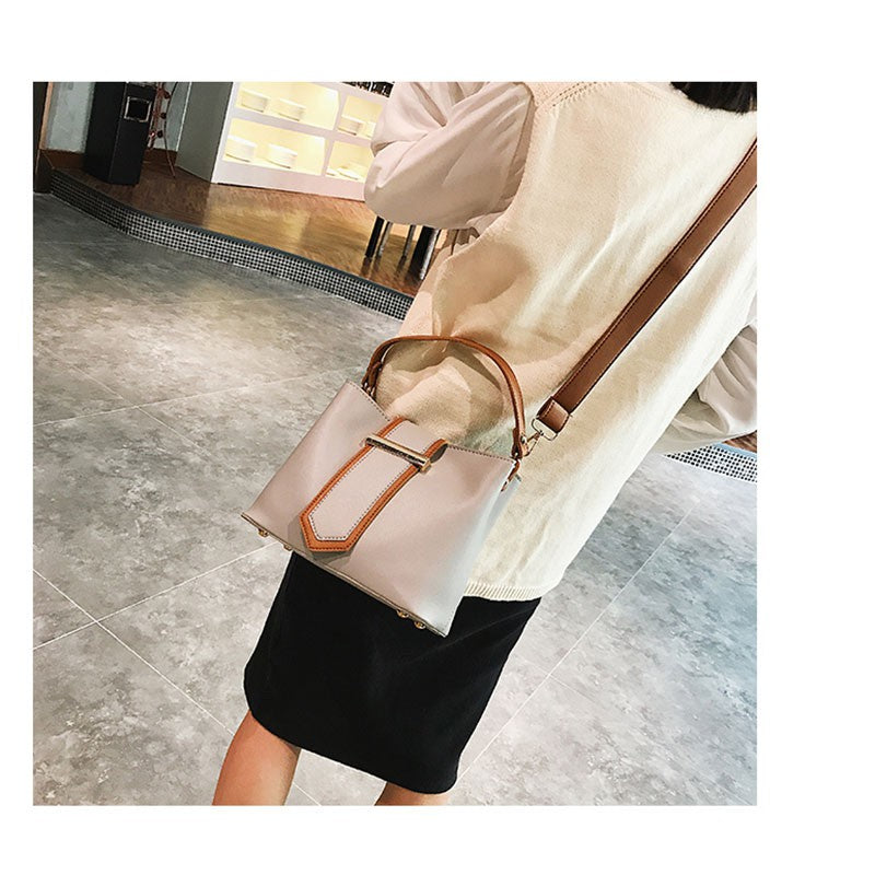 IELGY New portable bucket bag handbag shoulder bag Messenger bag