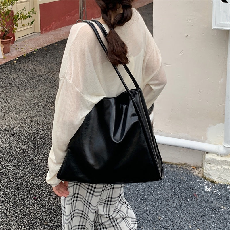 IELGY elegant personality handbag high-end fashion solid color large capacity