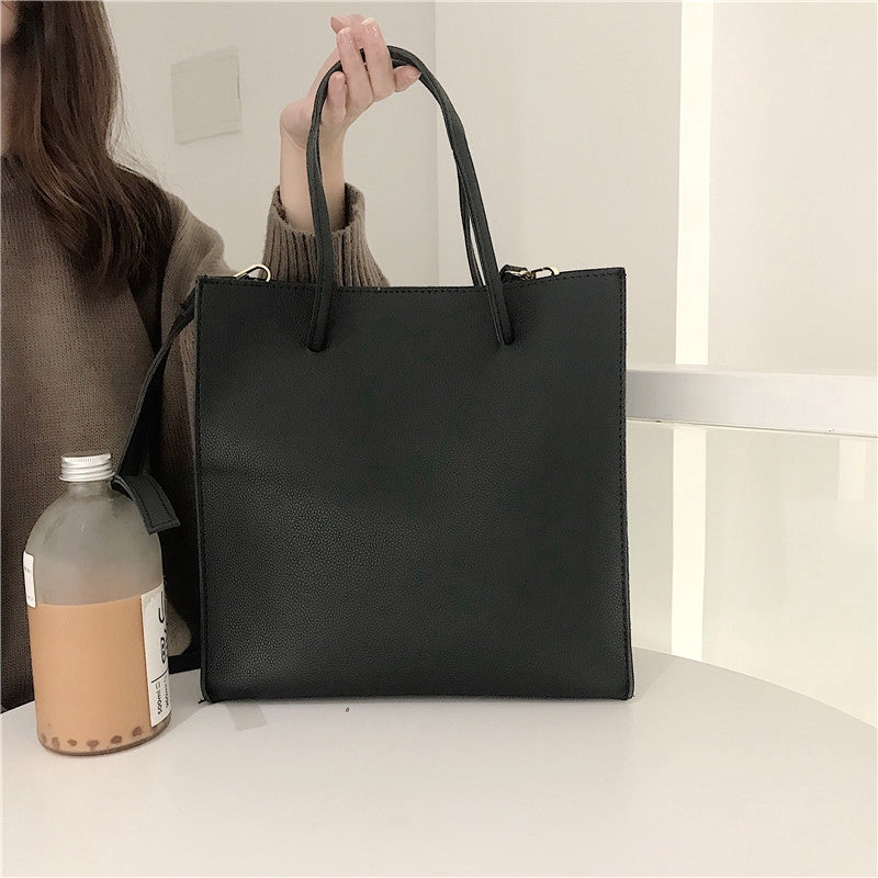IELGY Shoulder bag diagonal bag casual temperament large capacity solid color simple female bag
