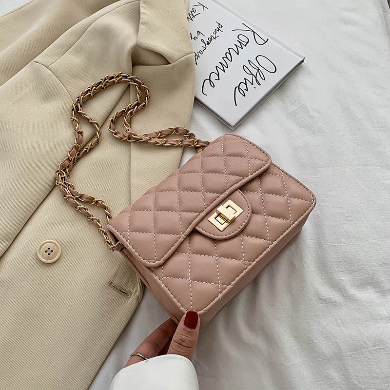 IELGY chain fashion all-match one shoulder solid color Women's messenger bag commuter soft surface White