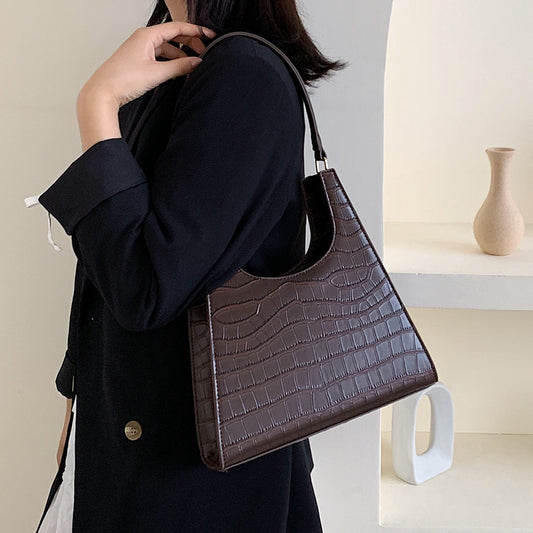 IELGY Vintage crocodile style single shoulder bag