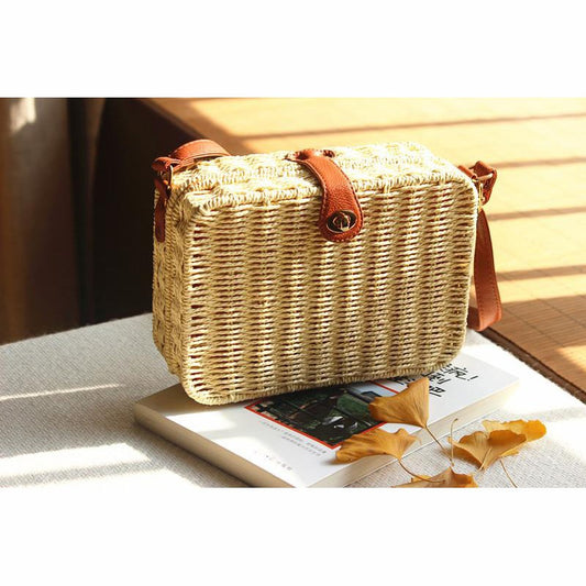 IELGY Straw bag vacation bag shoulder bag
