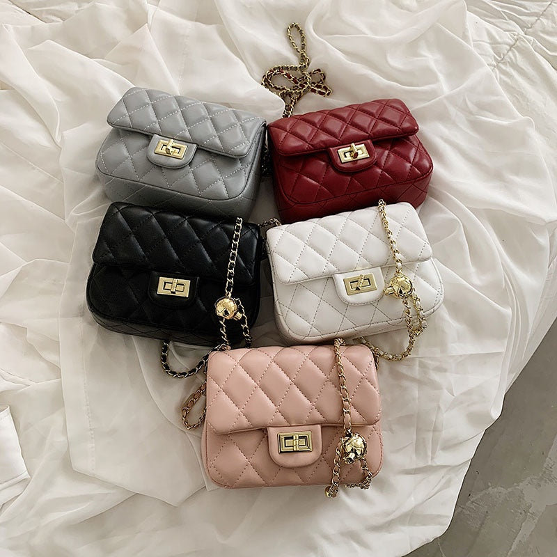 IELGY women's small golden ball fashion rhombus chain messenger bag