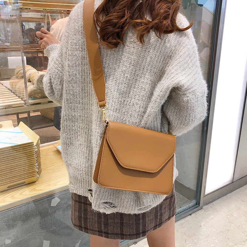 New fashion pu wide shoulder strap messenger bag