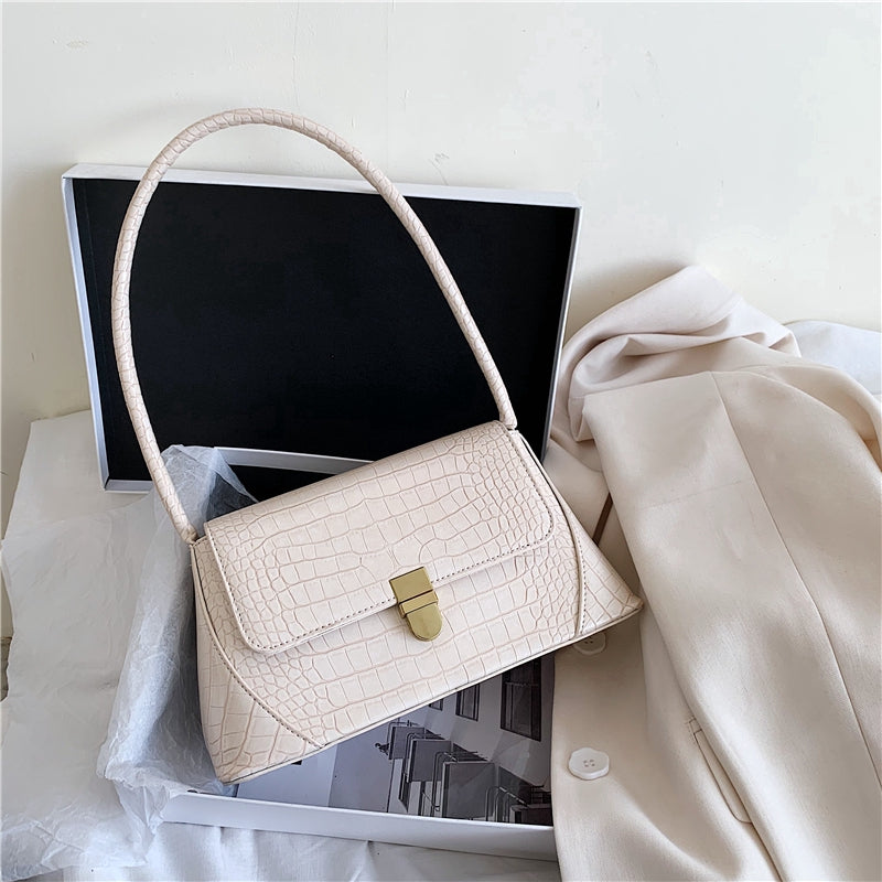 IELGY Crocodile stick underarm bag for women