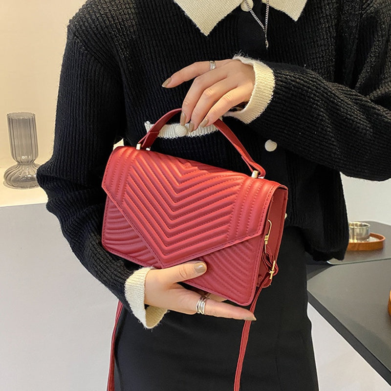 IELGY fashion rhombus embroidery thread female bag retro small square solid color texture single-shoulder messenger