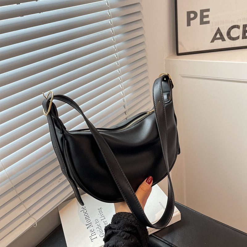 IELGY One-shoulder underarm bag women's high-end Western-style dumpling bag