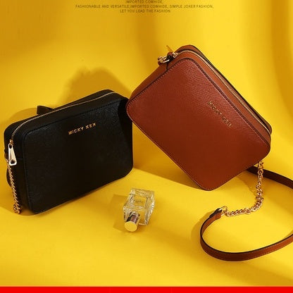 IELGY women's bag fashion shoulder bag messenger bag chain small square bag