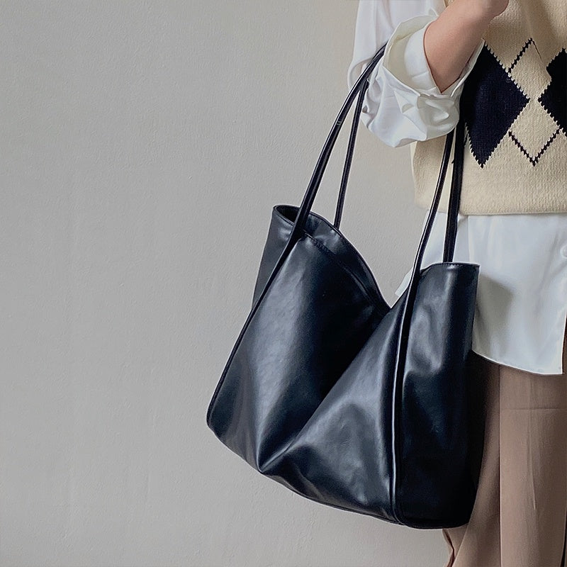 IELGY Korean Style all-match casual large-capacity handbag
