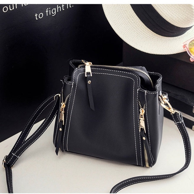 IELGY Korean shoulder bag handbag Fashion