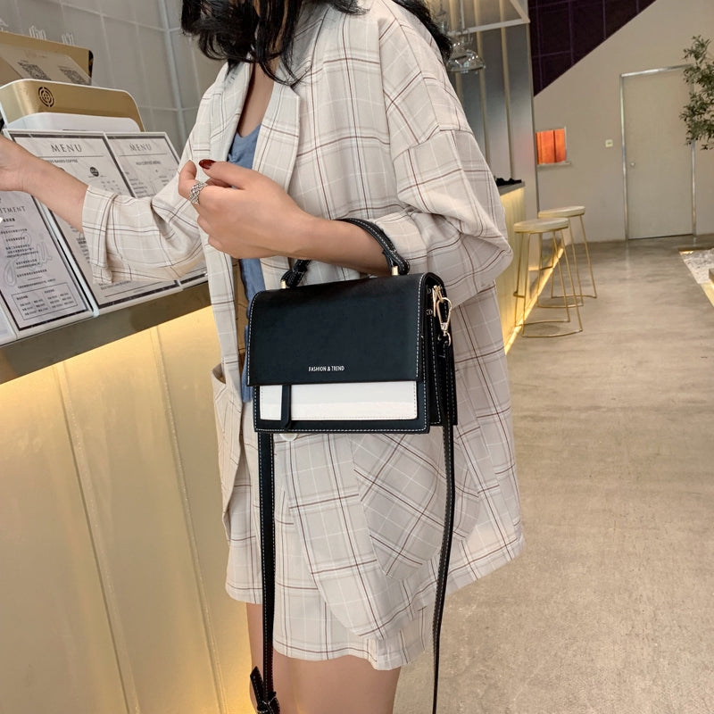 IELGY Fashion messenger women's atmospheric fashion shoulder bag