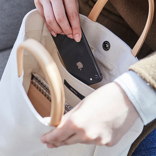 IELGY Women's bag portable casual large capacity all-match woven fashion magnetic buckle mobile phone simple
