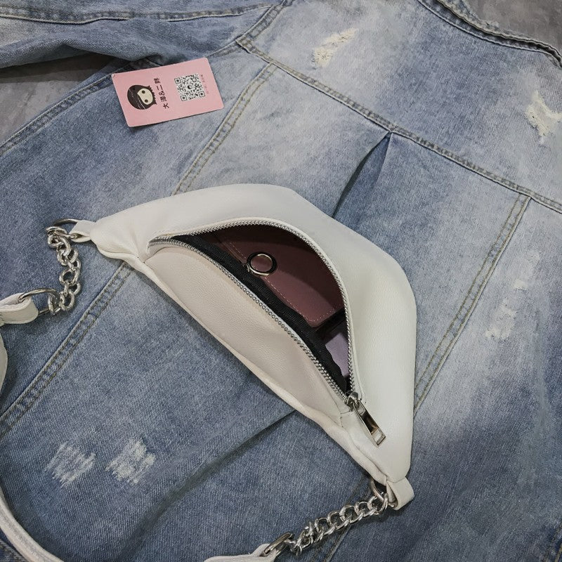 IELGY Summer new slant chic retro wild pockets chest bag