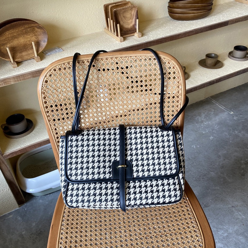 IELGY Korean retro one-shoulder small square bag lattice flap