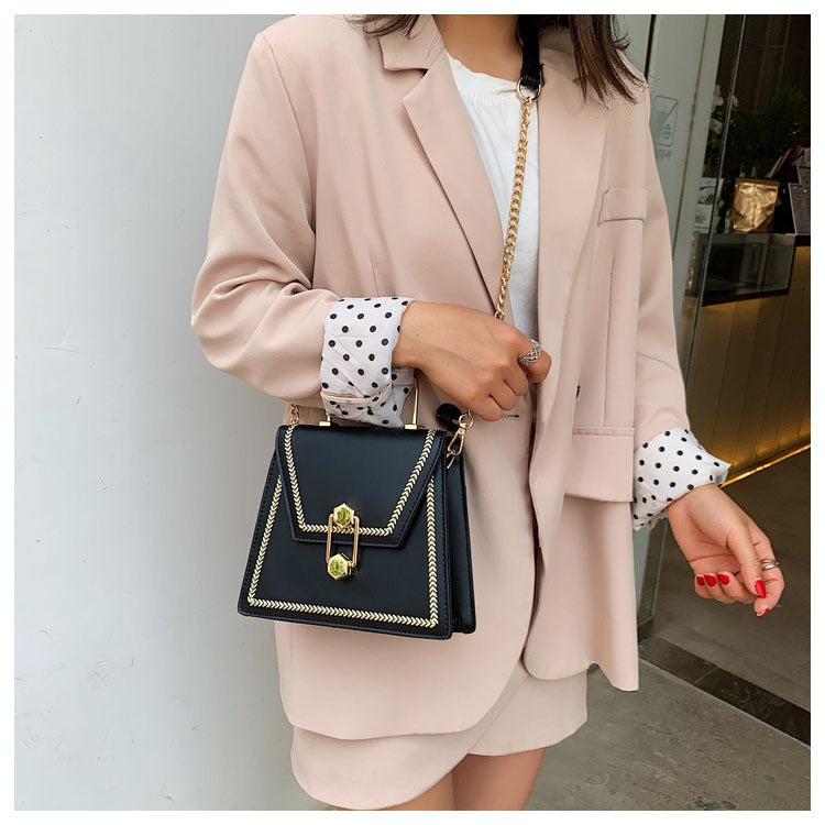 IELGY Korean version of the ocean billet shoulder small square bag fashion wild Messenger bag