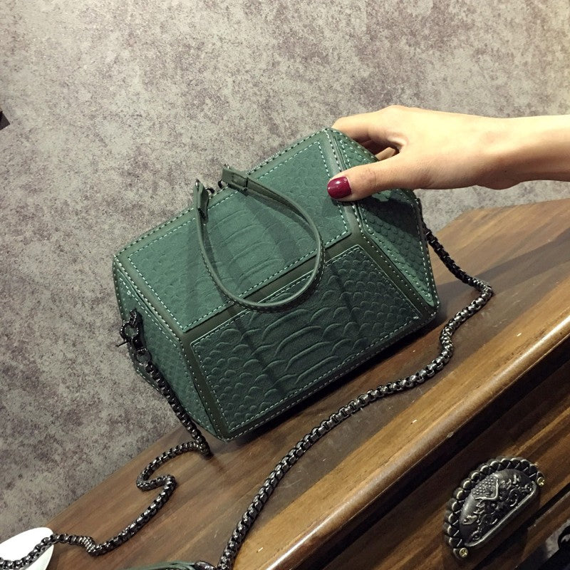 IELGY Chain bag handbags fashion Korean version of the rhombus wild Messenger bag girl bag mini
