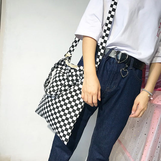 IELGY Black and white checkerboard shoulder bag canvas bag