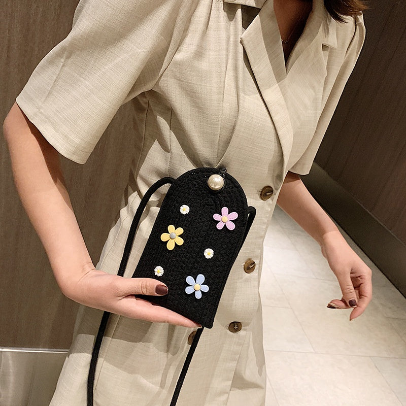 IELGY Customized summer straw weaving ins small flower weaving mobile phone diy handmade shoulder bag women