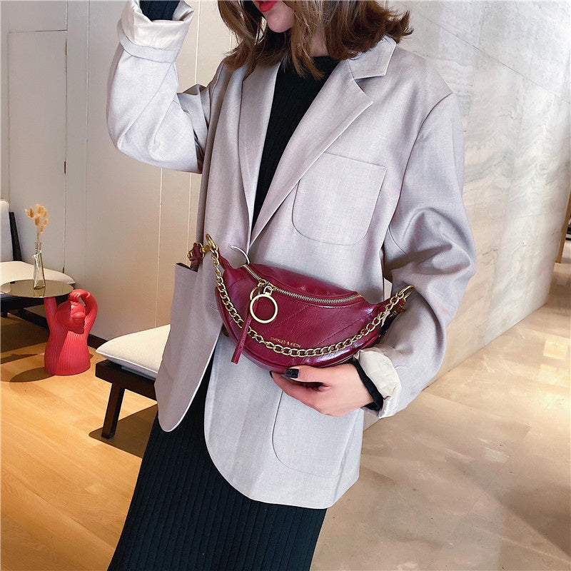 IELGY niche fashion bag chest bag all-match single shoulder messenger bag