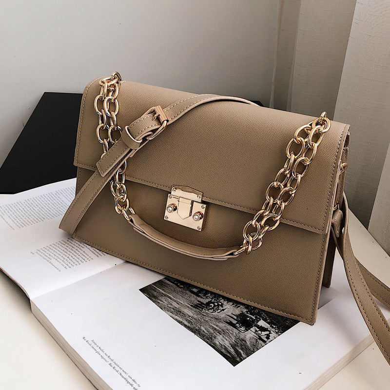 IELGY Women's bag one-shoulder all-match large capacity Korean version stylish simple square chain crossbody