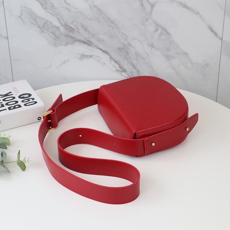 IELGY women's niche design wide shoulder strap half round saddle messenger bag