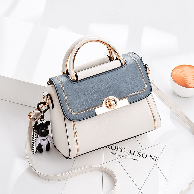 IELGY small bag female fashion all-match shoulder bag portable messenger bag small square bag