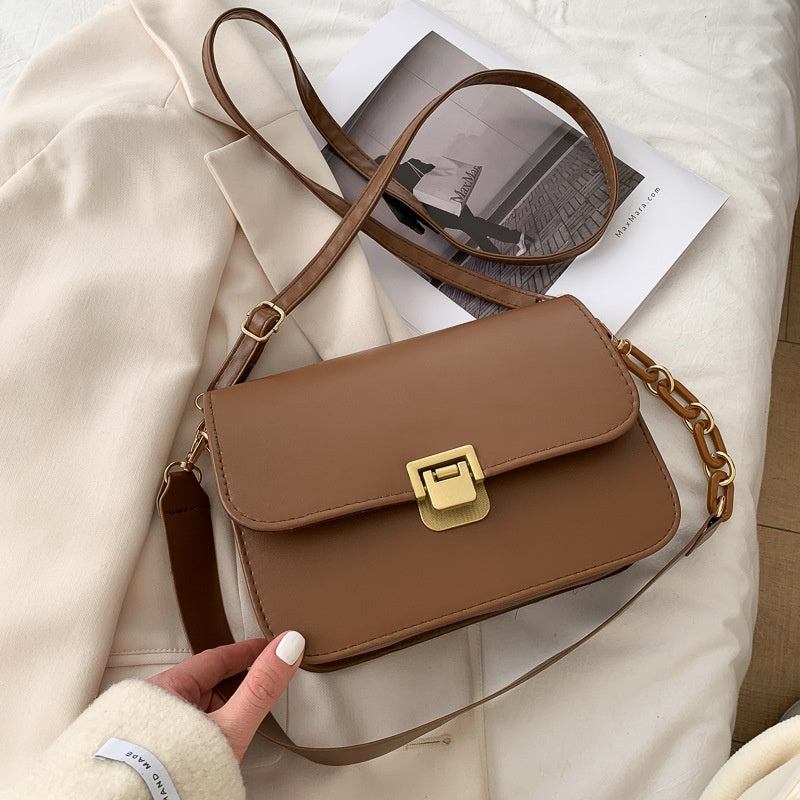 IELGY PU one-shoulder messenger bag versatile Retro bag