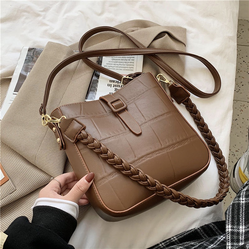 IELGY Fashion Ladies Large-capacity Korean Style Diagonal Bag Soft Leather Belt Buckle