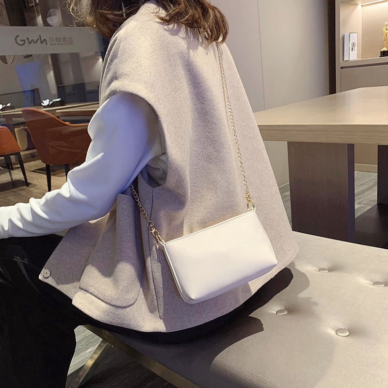 IELGY   Korean version of the simple one-shoulder slanted bag mini summer mobile phone women's bag