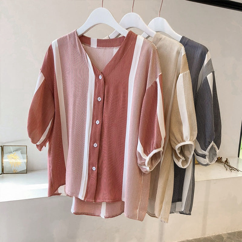 IELGY Women's loose color matching striped shirt
