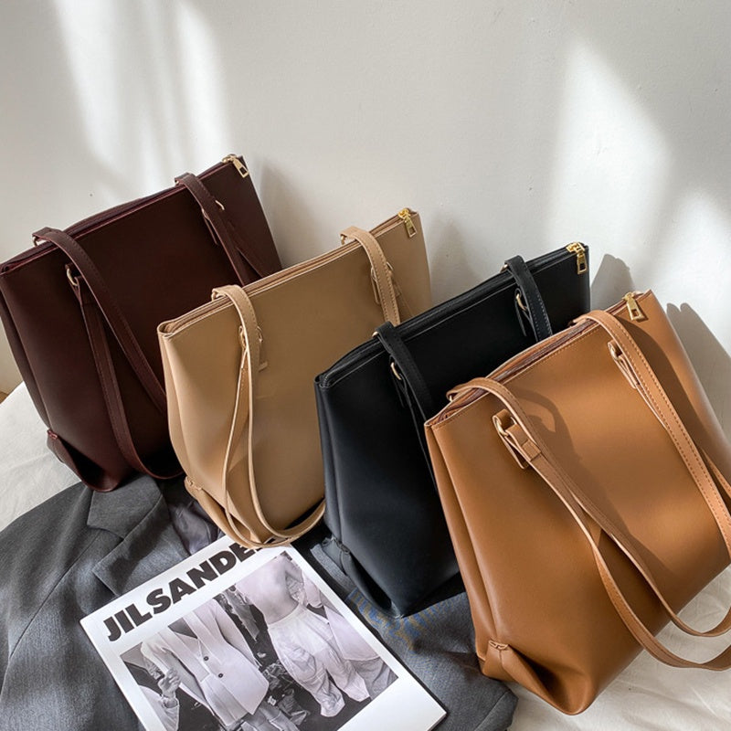 IELGY large-capacity ladies fashion one-shoulder western style casual all-match tote bag