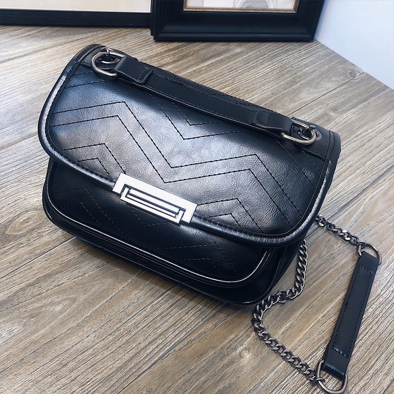 IELGY Fashion retro women's bag diamond chain bag shoulder Messenger bag