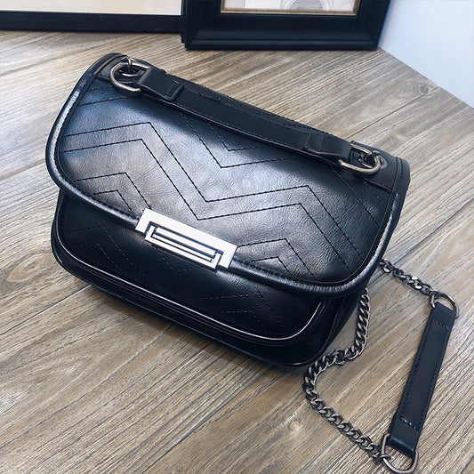 IELGY Fashion retro women's bag diamond chain bag shoulder Messenger bag