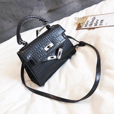 New lock fashion  bag portable Messenger bag Kelly bag