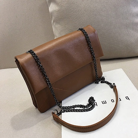 IELGY Korean version of the chain wild shoulder slung small square bag Fashion