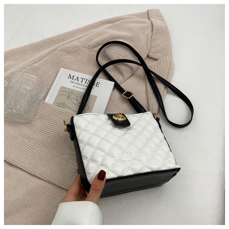 IELGY Vintage parcel shoulder diagonal package