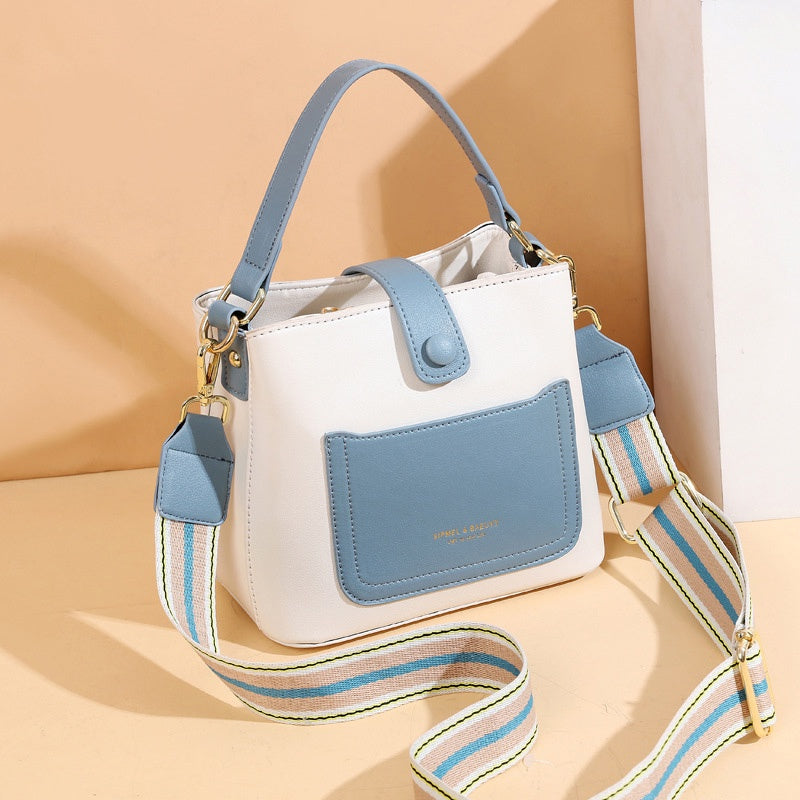 IELGY women's large-capacity fashion wide shoulder strap crossbody bag