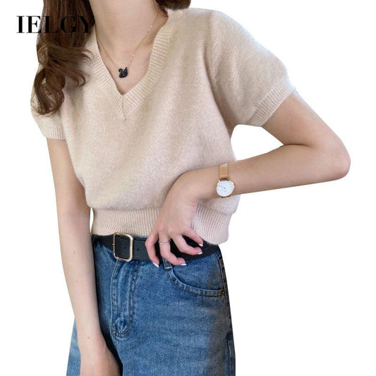 IELGY knitted short-sleeved T-shirt women summer new loose and thin short V-neck top T-shirt
