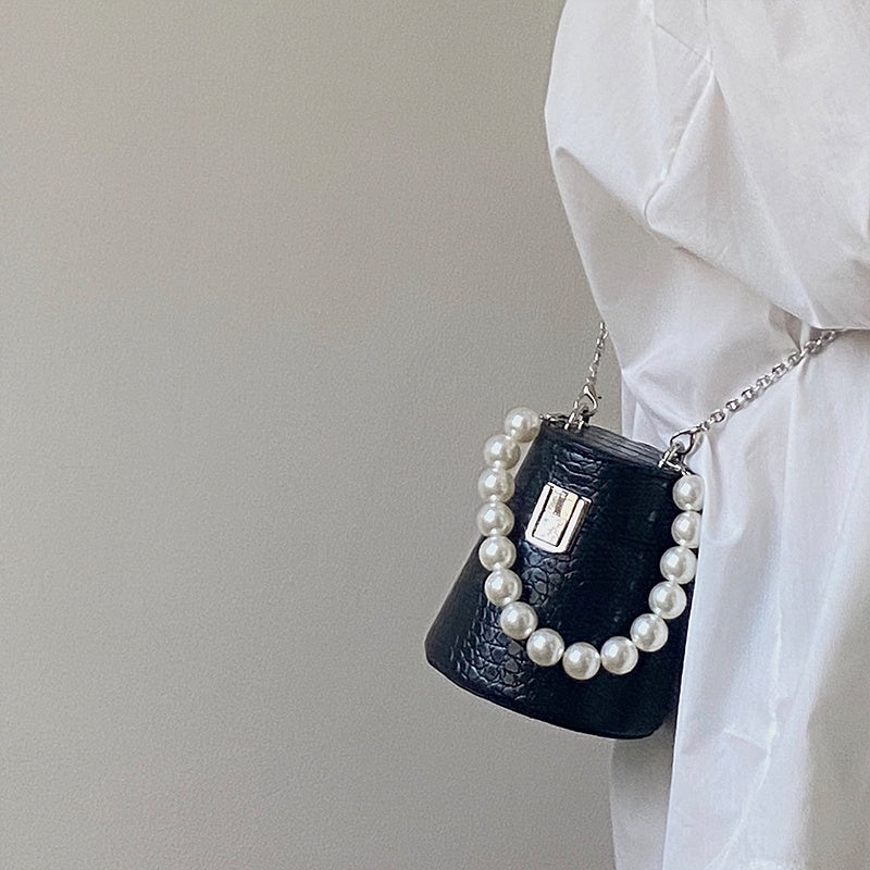 IELGY niche cylinder pearl chain elegant crossbody mini bag