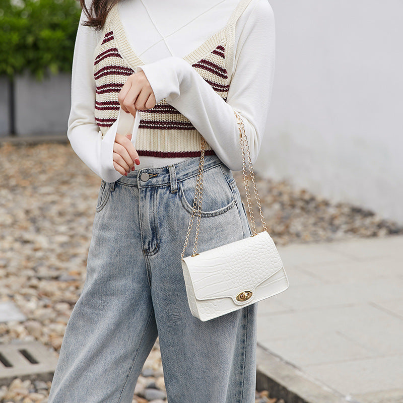 IELGY Mobile phone Crocodile pattern Women's bag Diagonal One shoulder Square Chain Simple Lock Korean version