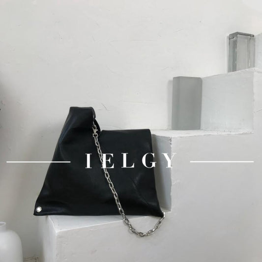 IELGY Black handbag chic chain bag shoulder slung handbag
