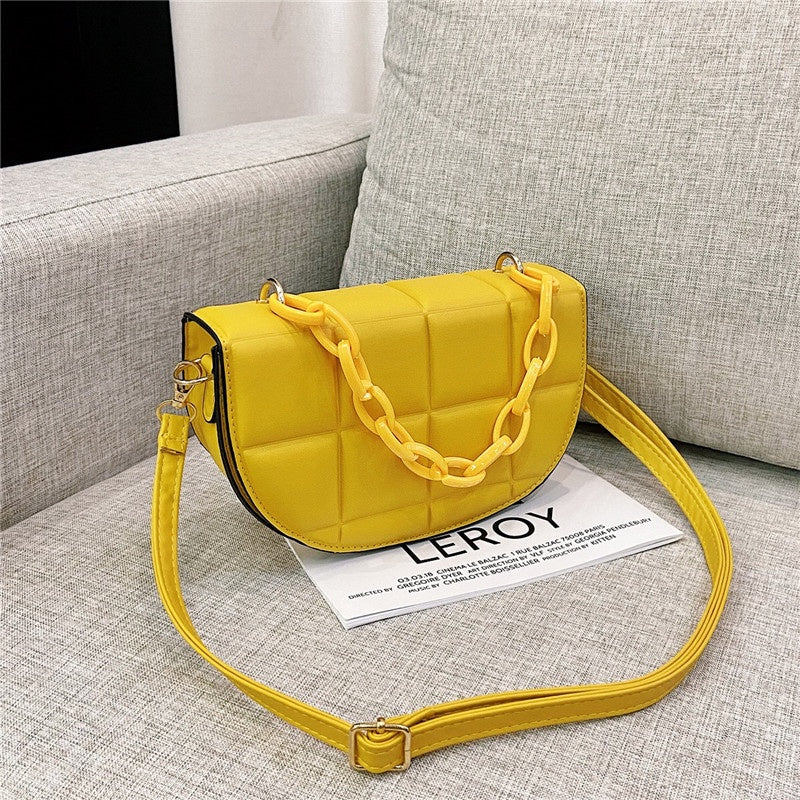 IELGY Fashion Crossbody Saddle Bag Casual Simple Pure Color Chain Semicircle