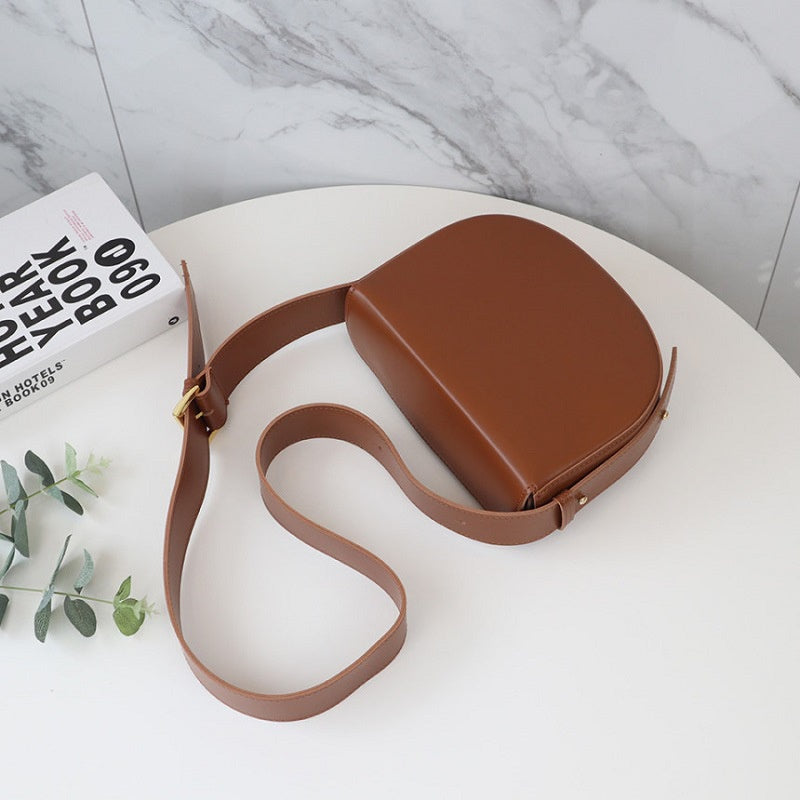 IELGY women's niche design wide shoulder strap half round saddle messenger bag