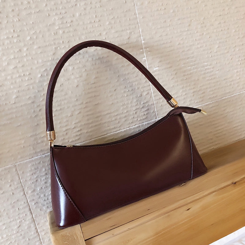 IELGY  Textured bag girl 2020 spring/summer new small commuter hundred with a solid color law stick under the bag one-shoulder handbag tide