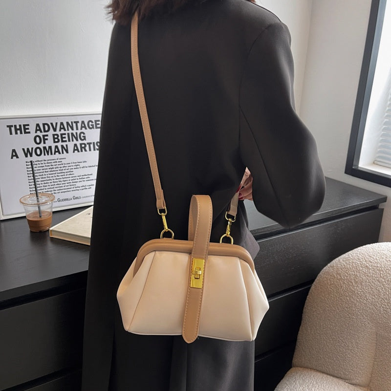 IELGY Women's korean style simple contrast color clip messenger bag