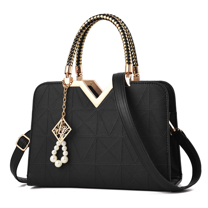 IELGY Elegant Korean Fashion Pendant Simple Large Capacity Messenger Bag