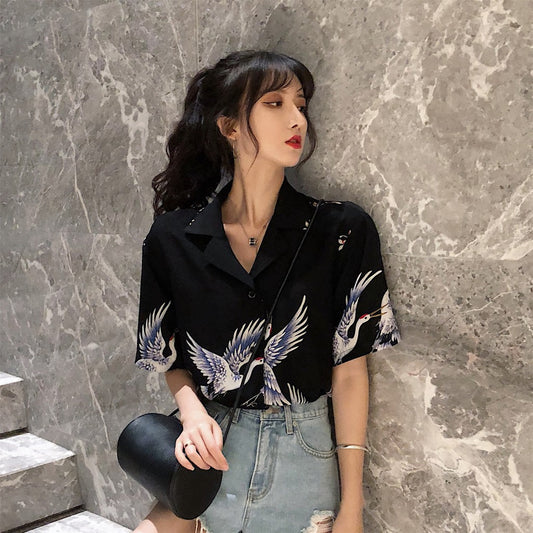 IELGY Retro wild loose printed short-sleeved shirt women summer V-neck temperament tops women 2 colors