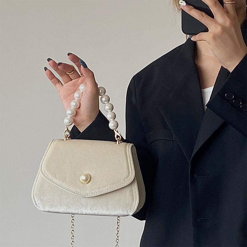 IELGY Vintage pearl portable small square bag women suede chain dinner bag French messenger shoulder bagshoulder crossbody women simple bag classic street fashion laptop shoulder b